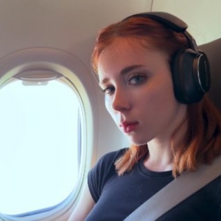 Горячая рыженькая красотка жестко трахается