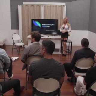 Самцы мощно опустили пышногрудую милфу