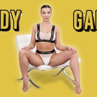 Жесткий трах сисястой шлюхи мужиками без цензуры