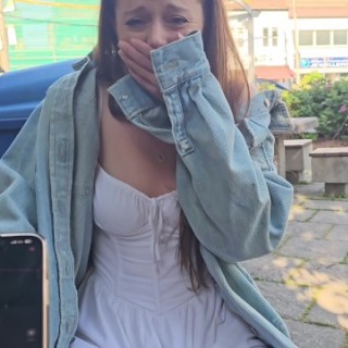 Быстрый трах с горячей шлюшкой в пизду