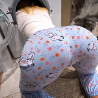 Милашка в стиралке: выебал сводный брат без цензуры