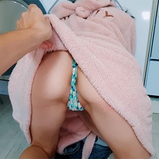 Трахнул молодую красотку во все дырки